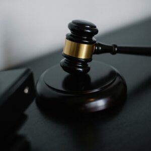 ¿Cómo puedo acceder a la justicia gratuita? Ley 1/1996, de 10 de enero para personas con autismo